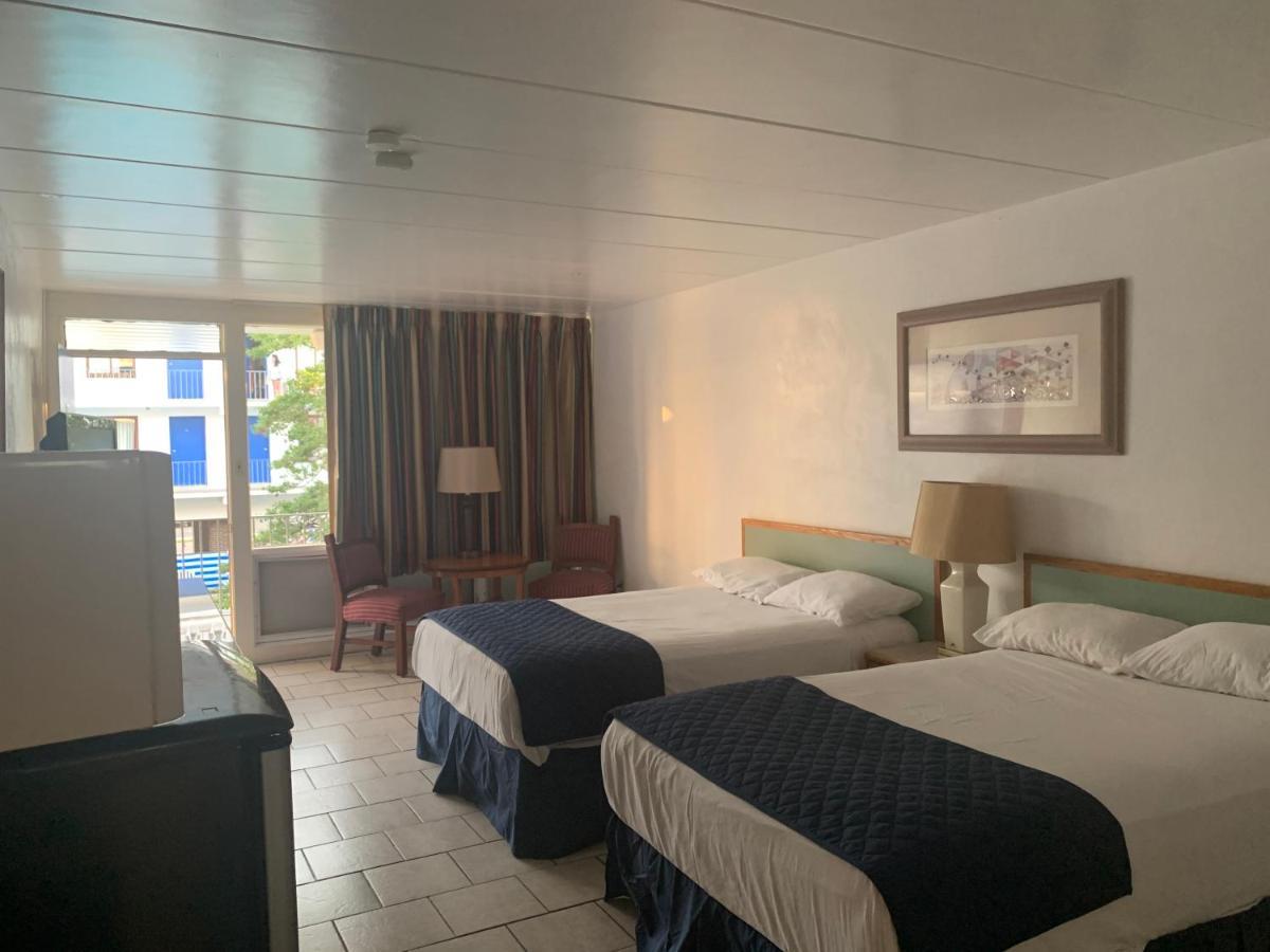 Brittany Motel Вайлдвуд Экстерьер фото